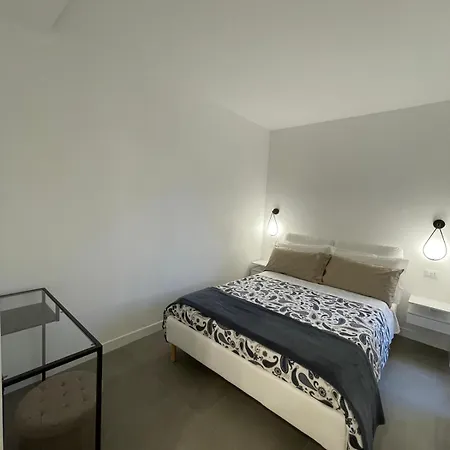 Casa Maira アパート